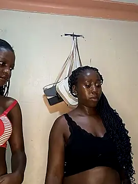 Snapshot of Swit_virgin22 chatting on 21, 11, 2025 Swit virgin22 online show from 21, 11, 2025