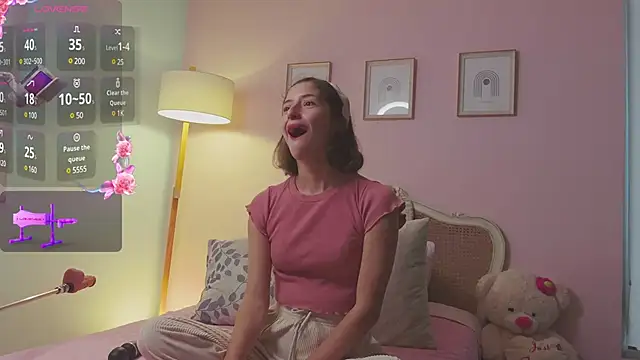 KittyAna online show from 26, 2, 2025