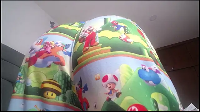 Snapshot of Yinn_Silver chatting on 23, 9, 2025 Yinn Silver online show from 23, 9, 2025