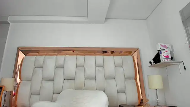 emilyparkerr01 online show from 3, 3, 2025