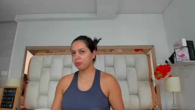 emilyparkerr01 online show from 10, 9, 2025