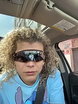 Georgiafox online show from 2, 11, 2025