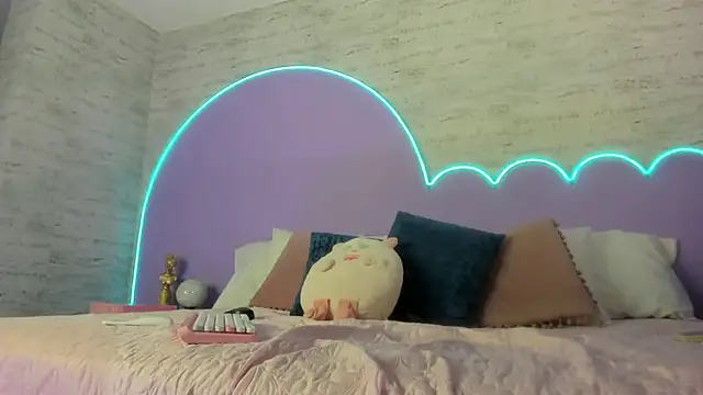 Giaa Ross online show from 20, 11, 2025