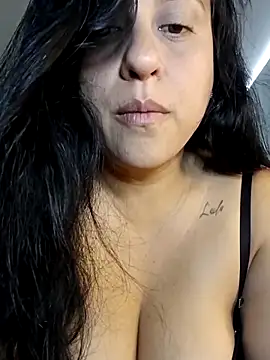 Snapshot of whitegirl0122 chatting on 18, 3, 2025 whitegirl0122 online show from 18, 3, 2025