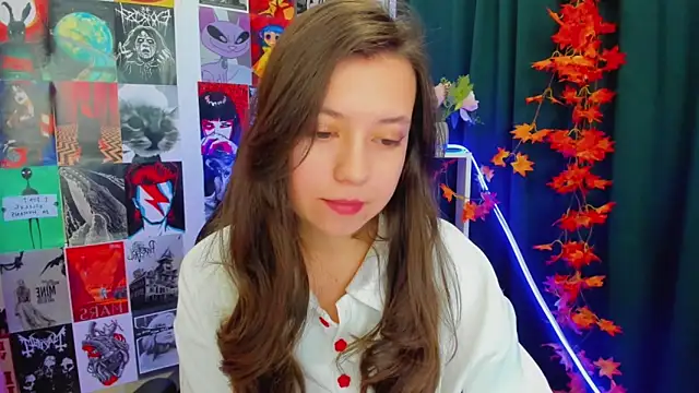 Snapshot of Lina_Brownie chatting on 18, 12, 2024 Lina Brownie online show from 18, 12, 2024