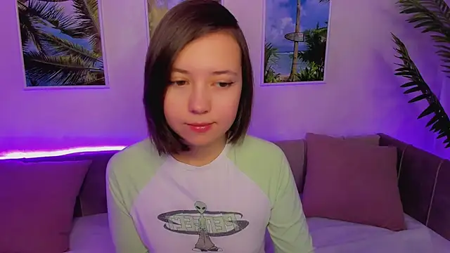 Snapshot of Lina_Brownie chatting on 20, 1, 2025 Lina Brownie online show from 20, 1, 2025