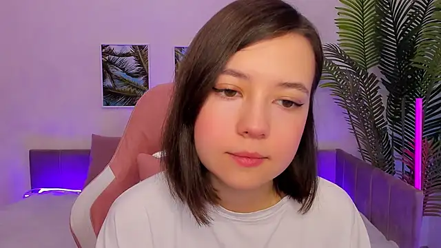 Snapshot of Lina_Brownie chatting on 21, 3, 2025 Lina Brownie online show from 21, 3, 2025