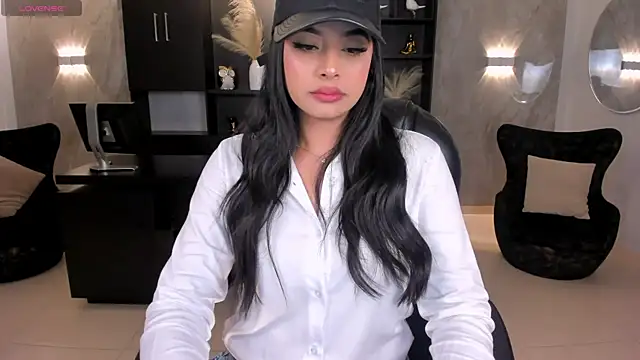 Snapshot of AlyssaDean chatting on 1, 11, 2025 AlyssaDean online show from 1, 11, 2025