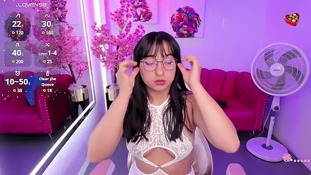 Miss dolly  online show from 7, 2, 2025