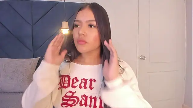 Snapshot of sarita_hills chatting on 4, 12, 2024 sarita hills online show from 4, 12, 2024