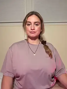 Sophie Raegan online show from 5, 5, 2026