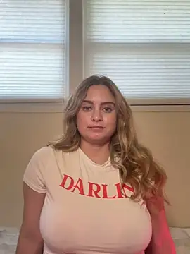 Sophie Raegan online show from 22, 5, 2026
