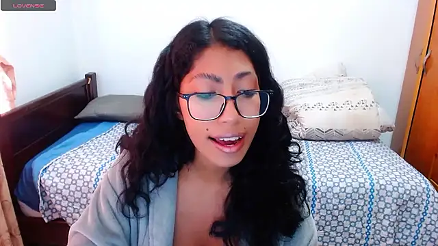 Snapshot of sofia_rosse4 chatting on 13, 1, 2026 sofia rosse4 online show from 13, 1, 2026