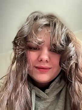 Snapshot of NikaMur chatting on 20, 10, 2025 NikaMur online show from 20, 10, 2025