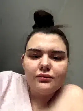 Snapshot of NikaMur chatting on 29, 10, 2025 NikaMur online show from 29, 10, 2025