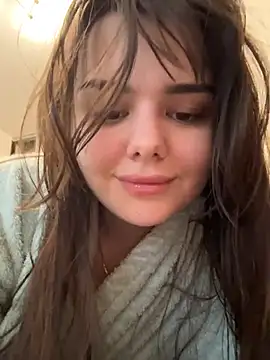 Snapshot of NikaMur chatting on 14, 12, 2025 NikaMur online show from 14, 12, 2025