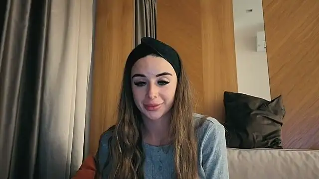 Snapshot of your_bunnygirl chatting on 29, 9, 2025 your bunnygirl online show from 29, 9, 2025