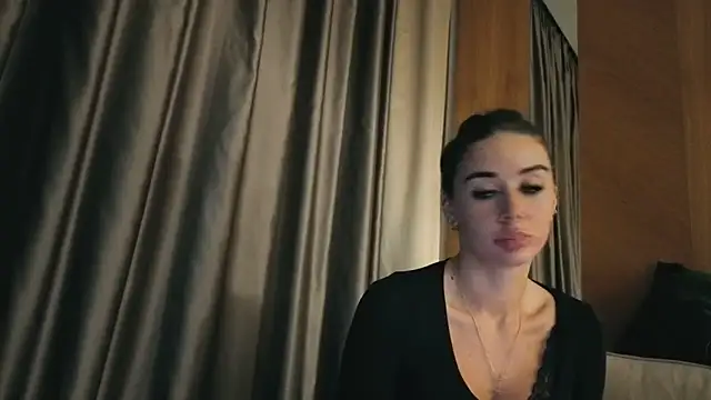 Snapshot of your_bunnygirl chatting on 11, 10, 2025 your bunnygirl online show from 11, 10, 2025