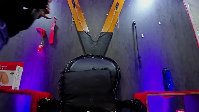 CharlotteScotte online show from 13, 1, 2025