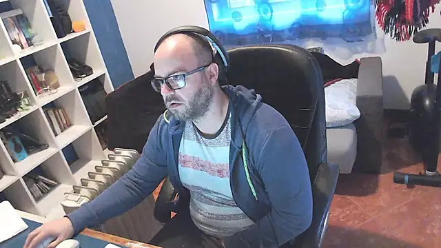 ravingr4d4 online show from 5, 3, 2025