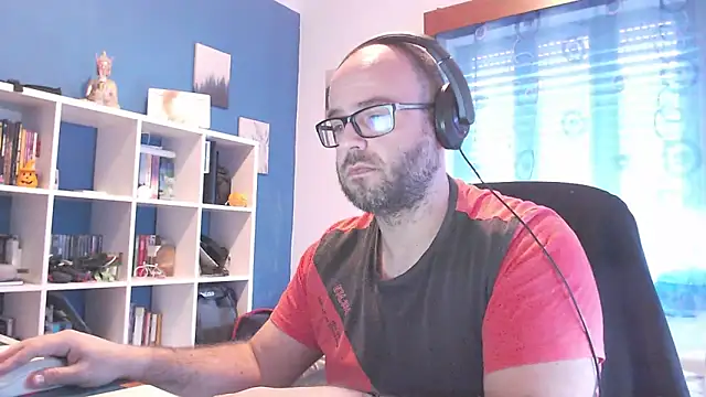 ravingr4d4 online show from 7, 3, 2025