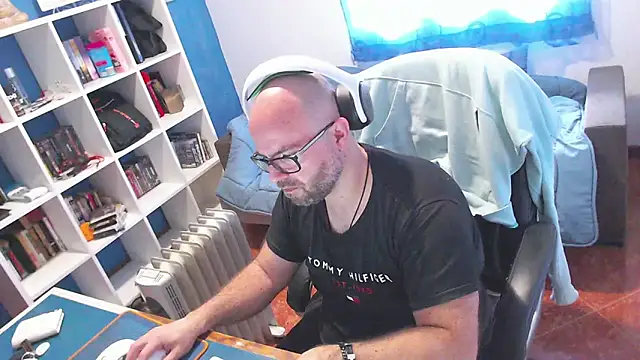 ravingr4d4 online show from 3, 3, 2026