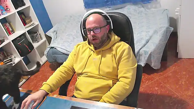 ravingr4d4 online show from 7, 3, 2026