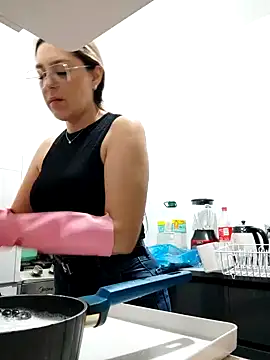 Snapshot of Daniela77771 chatting on 10, 4, 2026 Daniela77771 online show from 10, 4, 2026