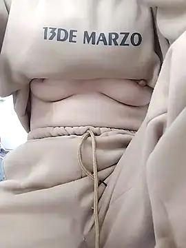 SweetGirl2k2 online show from 29, 1, 2025