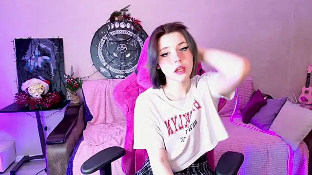 Snapshot of Alisa_Black_Star chatting on 18, 1, 2025 Alisa Black Star online show from 18, 1, 2025