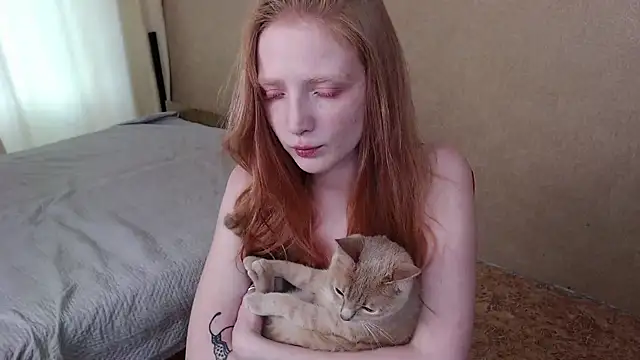 Snapshot of Ted_Lliana chatting on 10, 4, 2026 Ted Lliana online show from 10, 4, 2026