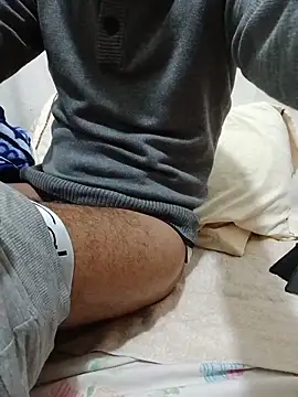 Snapshot of Mimo1402 chatting on 27, 11, 2025 Mimo1402 online show from 27, 11, 2025