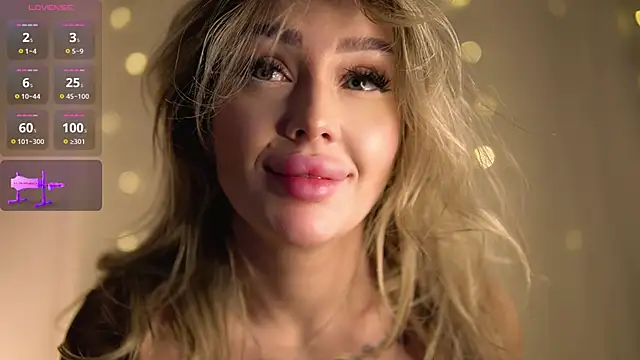 Snapshot of AnnyBangs chatting on 10, 2, 2025 AnnyBangs online show from 10, 2, 2025