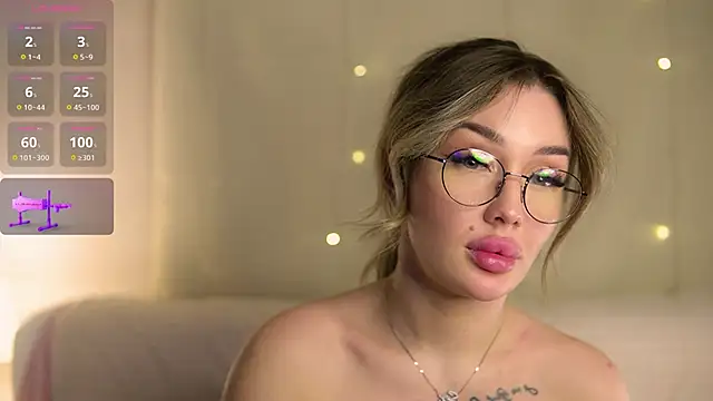 Snapshot of AnnyBangs chatting on 28, 2, 2025 AnnyBangs online show from 28, 2, 2025