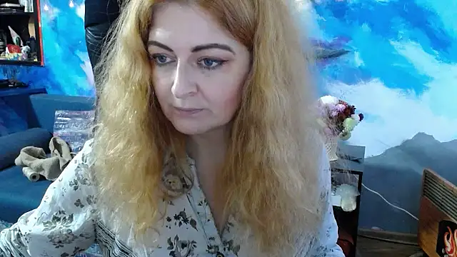 Snapshot of Helen1974 chatting on 25, 11, 2025 Helen1974 online show from 25, 11, 2025