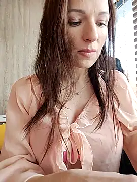 Brilliant-Queen1 online show from 12, 1, 2026