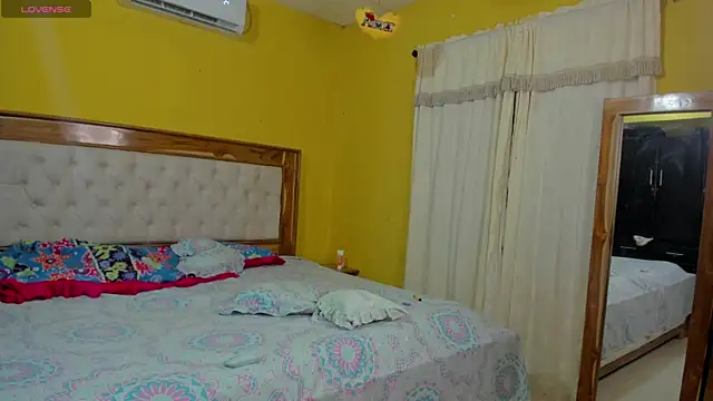 Snapshot of Edwars_03 chatting on 16, 12, 2024 Edwars 03 online show from 16, 12, 2024