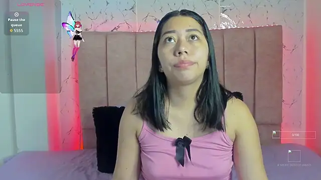 sexylaurita online show from 8, 10, 2025