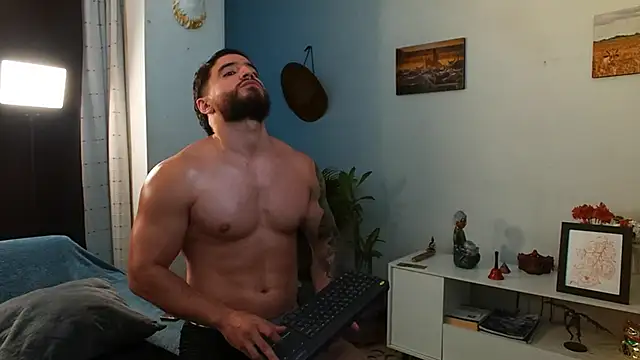 AndrewMartinez online show from 9, 9, 2025