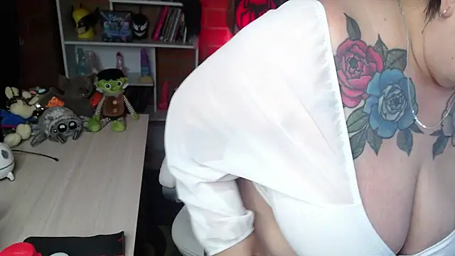 Snapshot of juliette_rd chatting on 28, 1, 2025 juliette rd online show from 28, 1, 2025