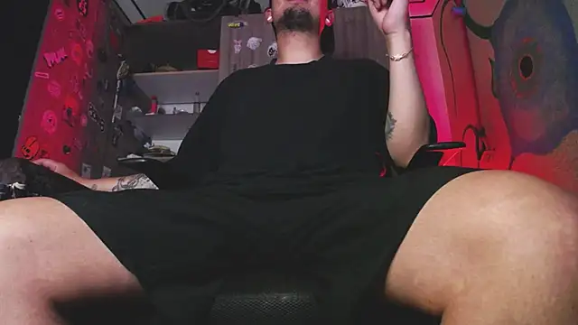 zacwatson  online show from 14, 10, 2025