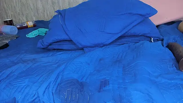 violett lo online show from 31, 1, 2025