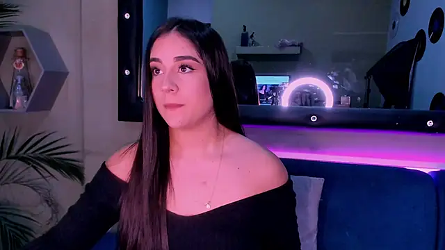 Sussy Bell01 online show from 9, 12, 2024