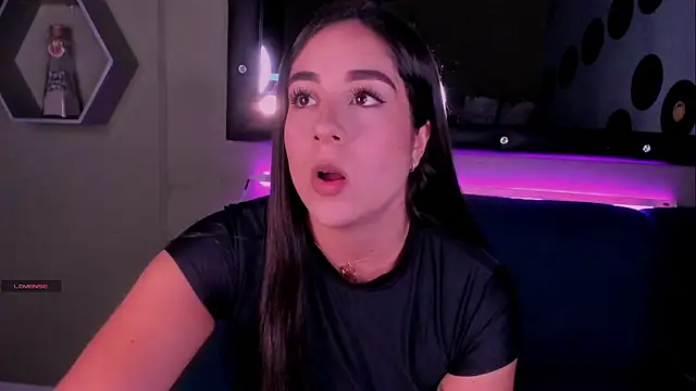 Sussy Bell01 online show from 30, 1, 2025