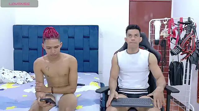 Snapshot of JoseRumbero26 chatting on 8, 10, 2025 JoseRumbero26 online show from 8, 10, 2025