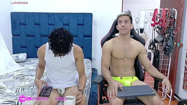 Snapshot of JoseRumbero26 chatting on 11, 11, 2025 JoseRumbero26 online show from 11, 11, 2025