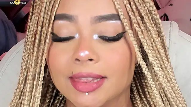 conny  curly online show from 25, 1, 2025