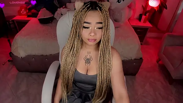 conny  curly online show from 14, 3, 2025