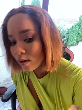 Stunning Booty online show from 4, 3, 2026