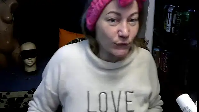 Snapshot of wLESLYMOSw chatting on 22, 12, 2025 wLESLYMOSw online show from 22, 12, 2025